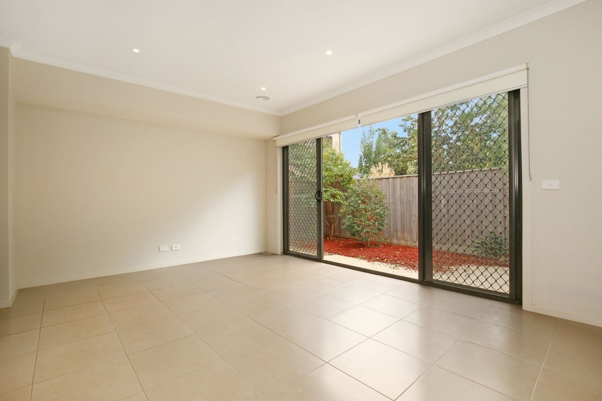 Great Location in Lyndarum Estate   *Insp Thu 2nd May @ 4:45pm*