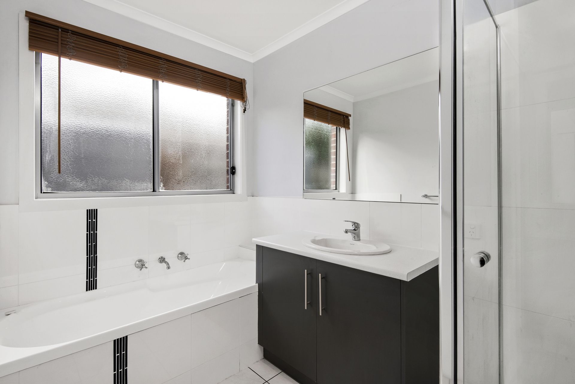 12 Heathwood Way Ocean Grove VIC, Ocean Grove - Thumbnail 8