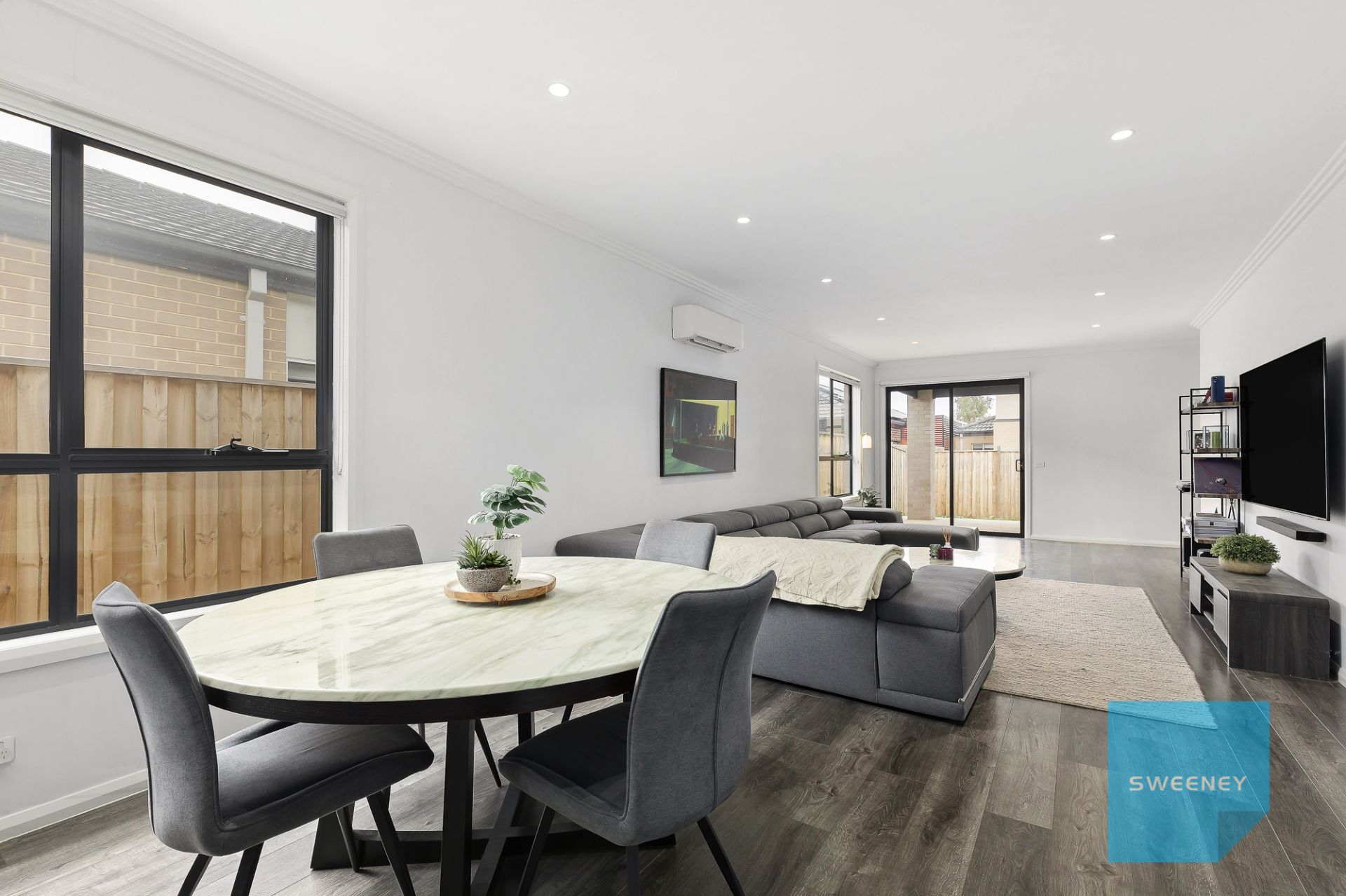 8 Petunia Way, Fraser Rise - Thumbnail 8