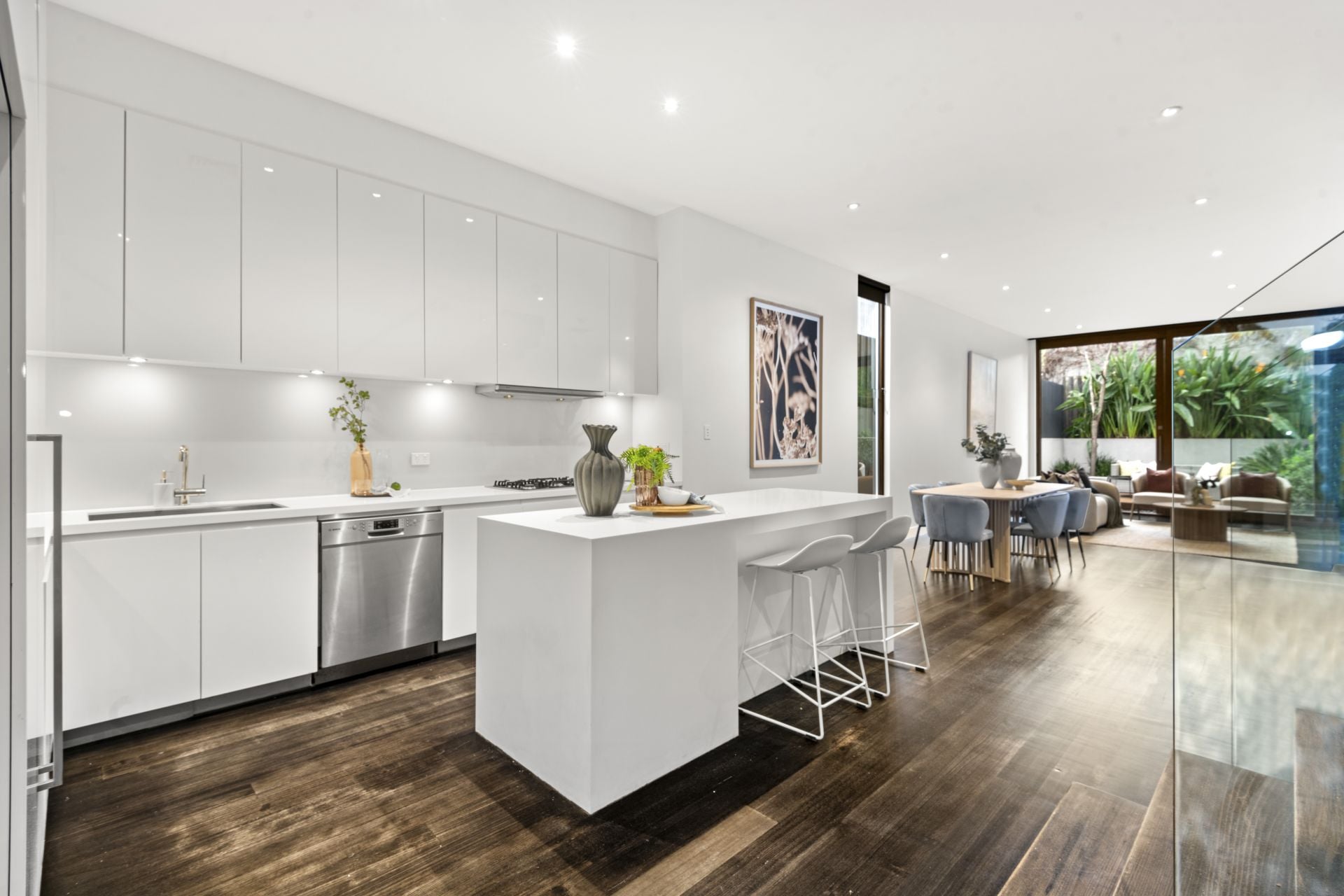 Large Terrace Living Near Merri Creek