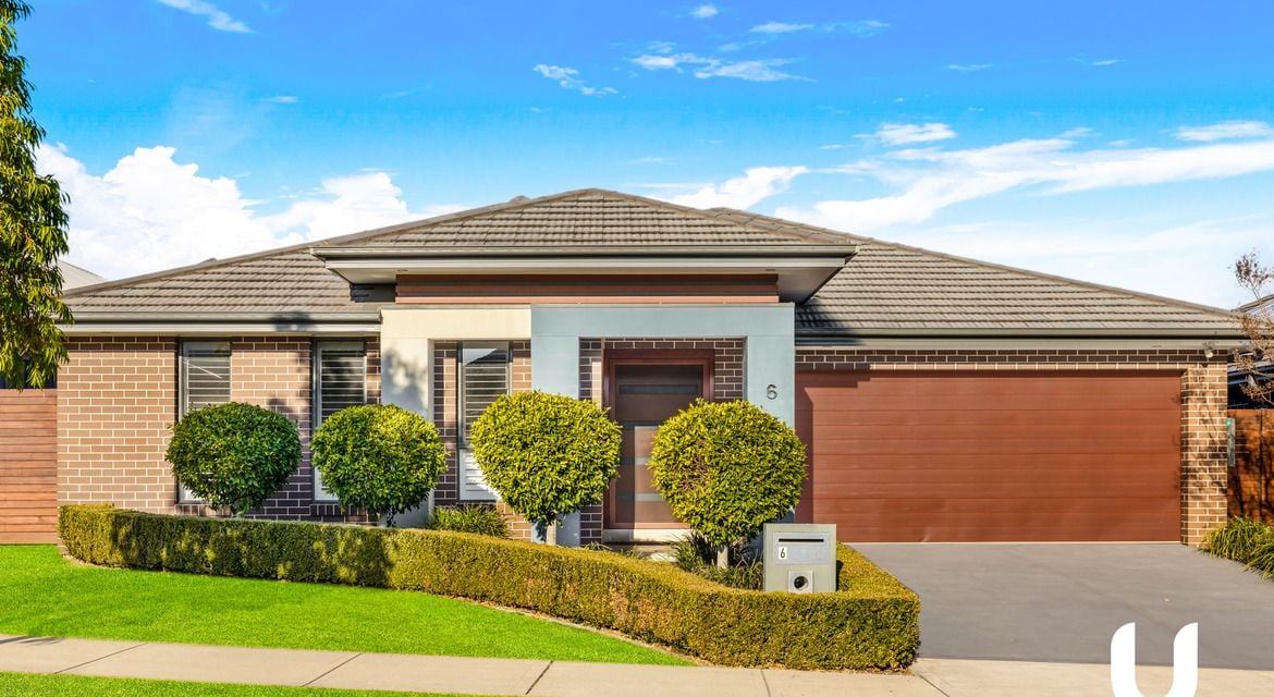 Gledswood Hills 6 Downing Way