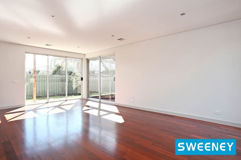 35C Myrtle Grove, Altona - Thumbnail 6