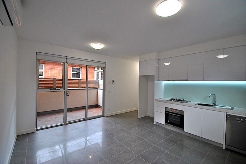 103/356 Carlisle Street, St Kilda East - Thumbnail 2
