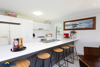 WHY WAIT TO BUILD WHEN YOU CAN BUY RIGHT NOW!!  SUITABLE FOR INVESTORS OR OWNER OCCUPIERS 