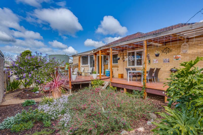 16 Street, Bacchus Marsh Sweeney Estate Agents