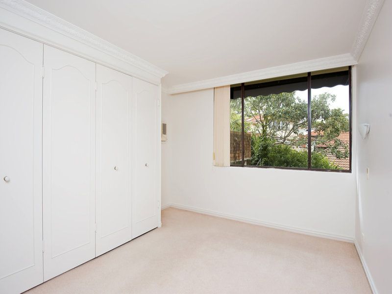 52/2 Spruson Street NEUTRAL BAY NSW, Bay - Thumbnail 5