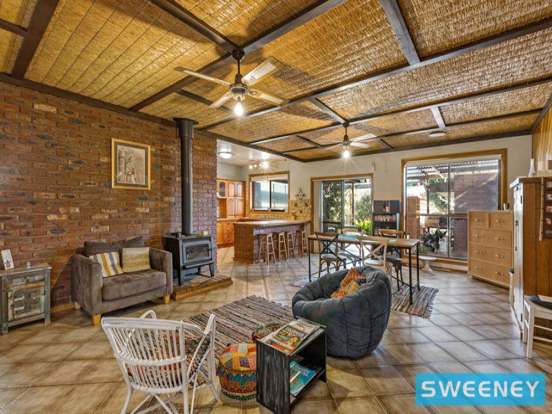 13 Cleghorn Avenue, Altona North - Thumbnail 3