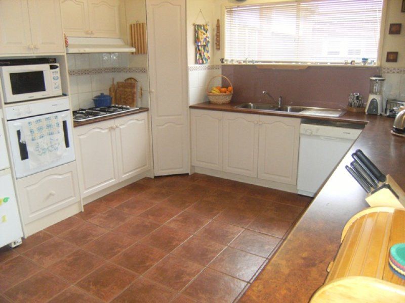 19 Mockridge Avenue, Burnside - Thumbnail 3