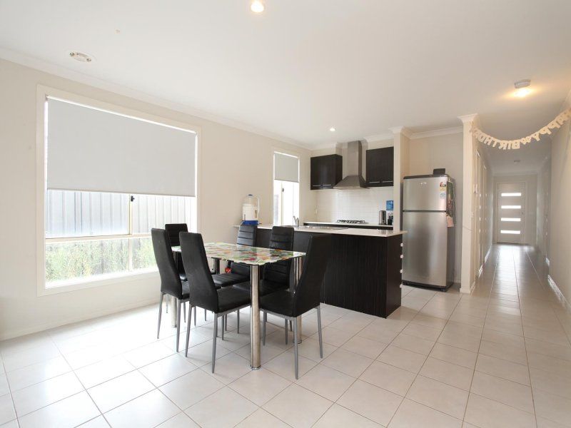 27 Clairview Road, Deer Park - Thumbnail 4