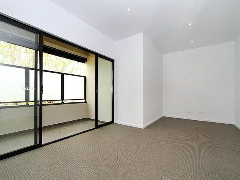 Superb Home in a Sophisticated Complex!