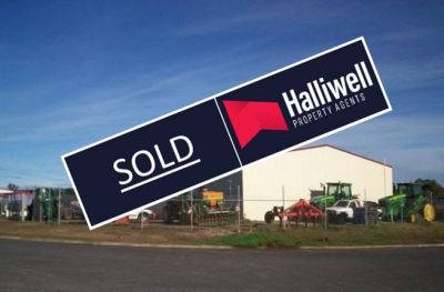 38 Speedway Drive, LATROBE, Latrobe - Thumbnail 2