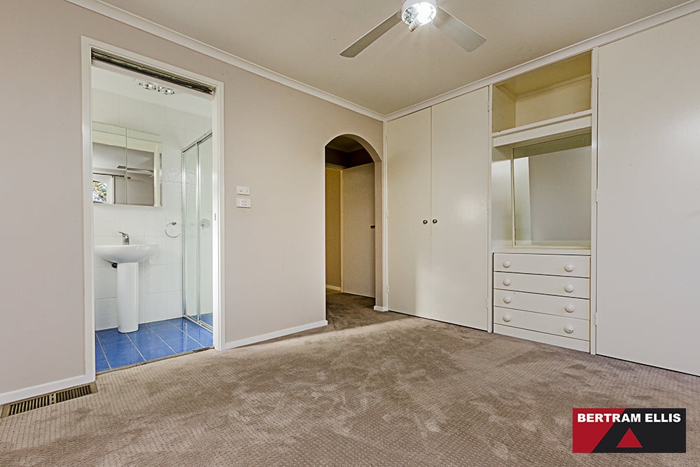 23 Brownsmith Crescent, Kambah - Thumbnail 8