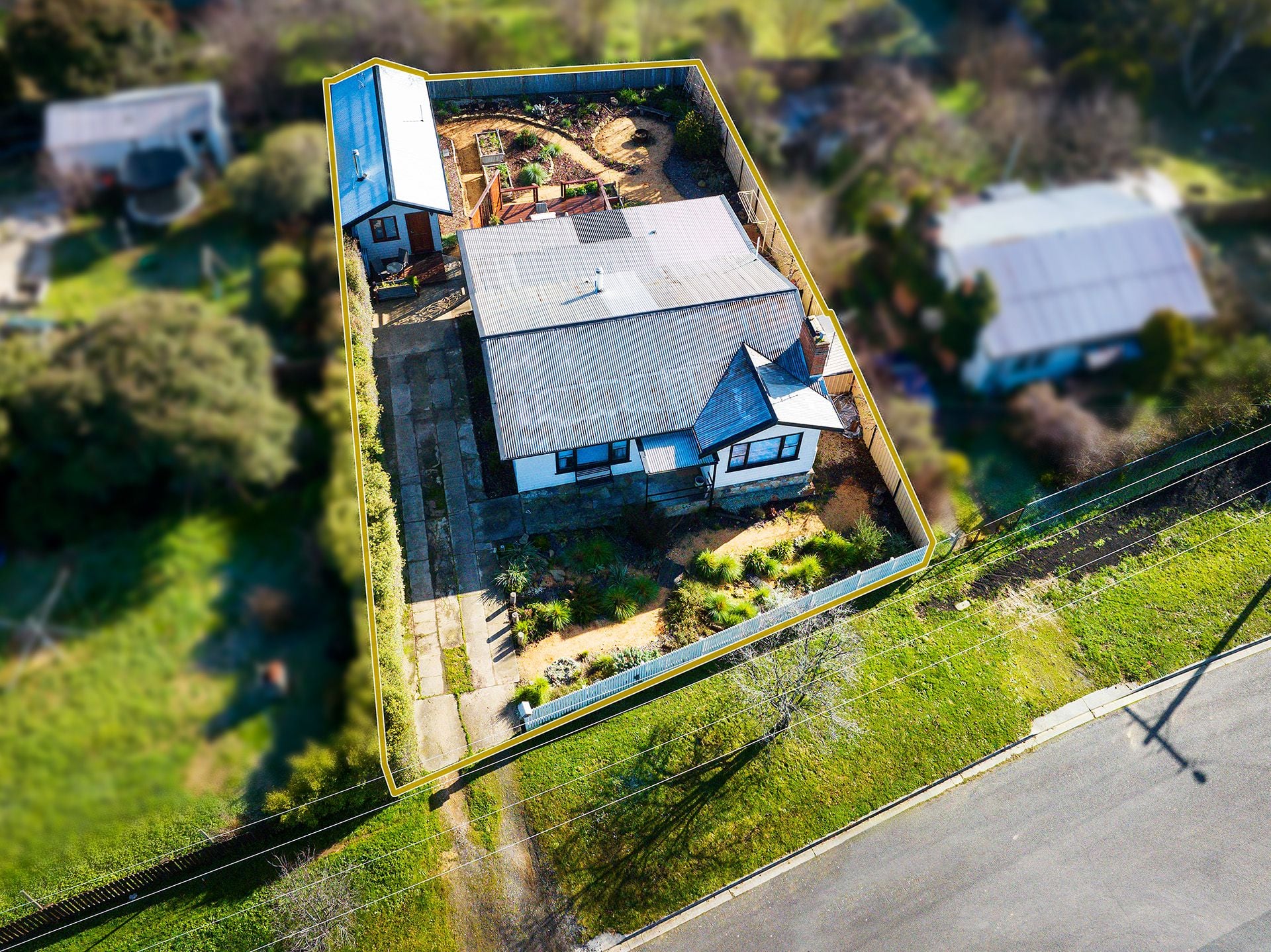 13 Dick Street, Castlemaine - Thumbnail 3