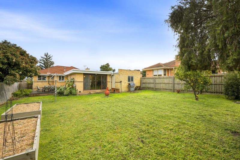 2 Ashby Court, Chadstone - Thumbnail 8