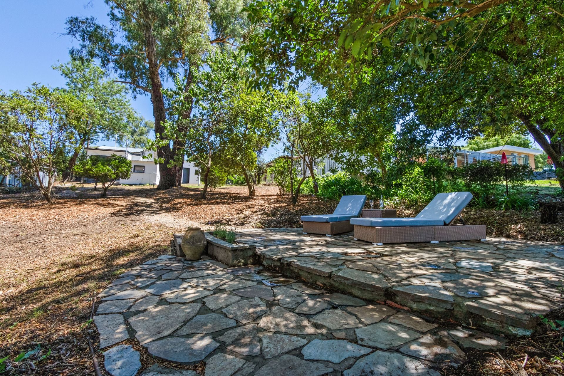 Options Aplenty In A Beautiful Bushland Setting