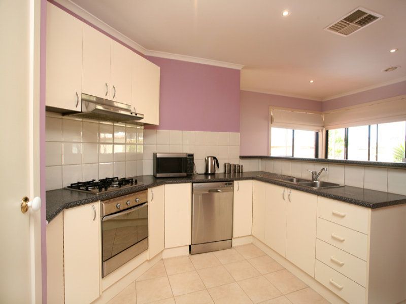 1 Anchor Court, Seabrook - Thumbnail 4
