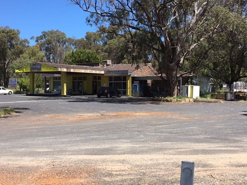 Real Estate For Commercial Sale 3234 Old Coast Road Lake Clifton , WA