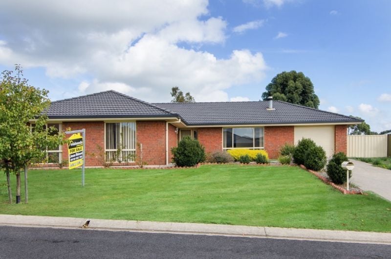 6 Friendswood Place Mount Gambier SA, Mount Gambier - Thumbnail 3