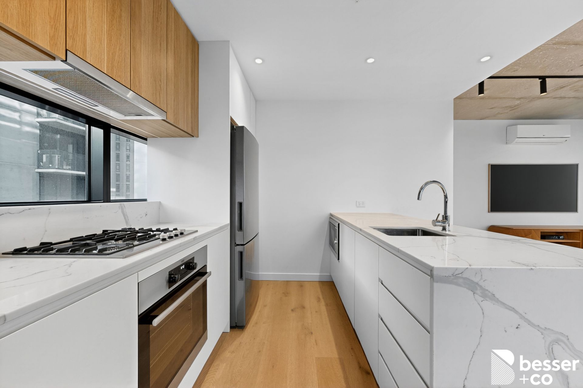 1505/43 Hancock Street, Southbank - Thumbnail 7