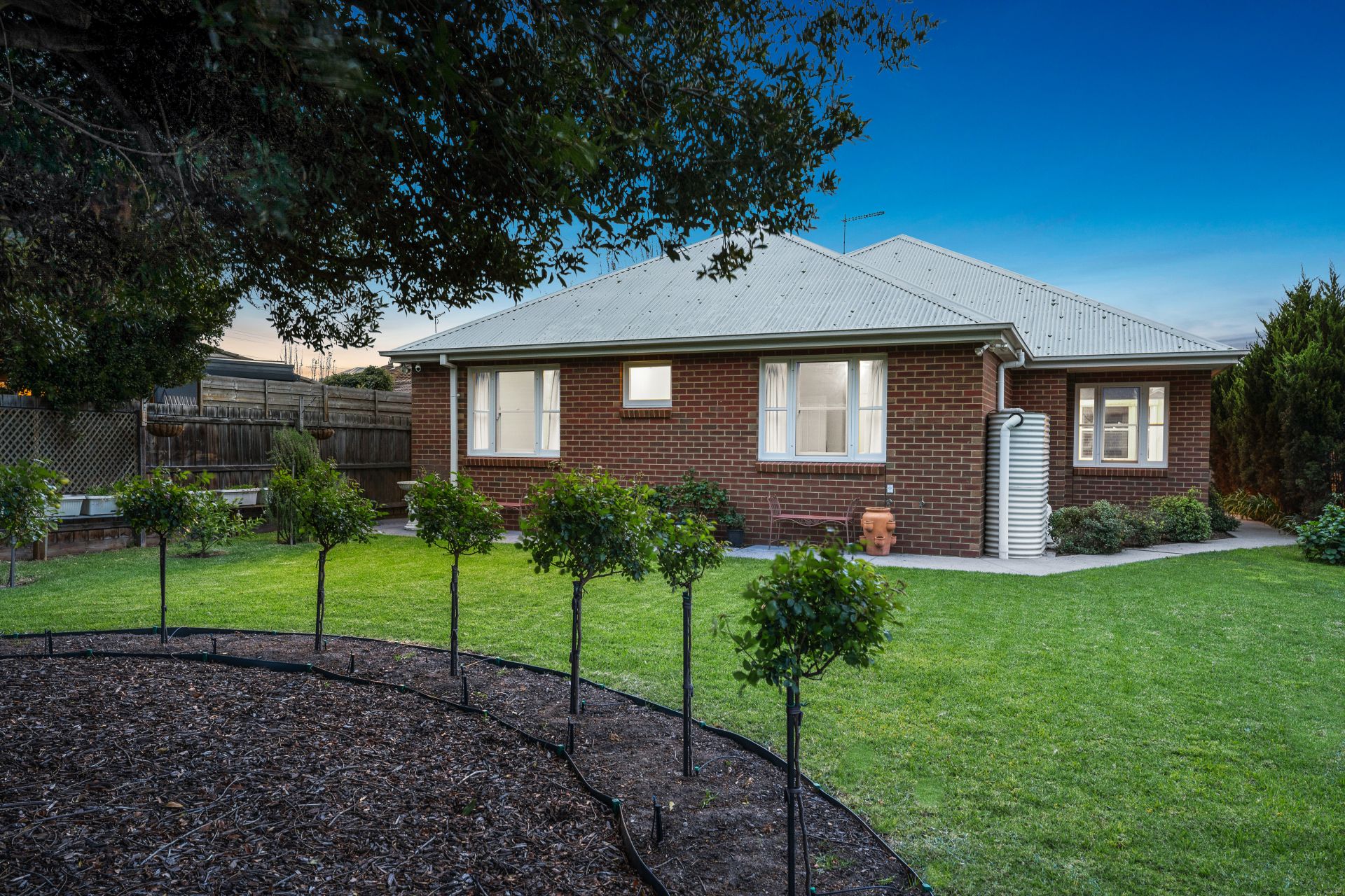 38 Bracken Grove, Altona - Thumbnail 3