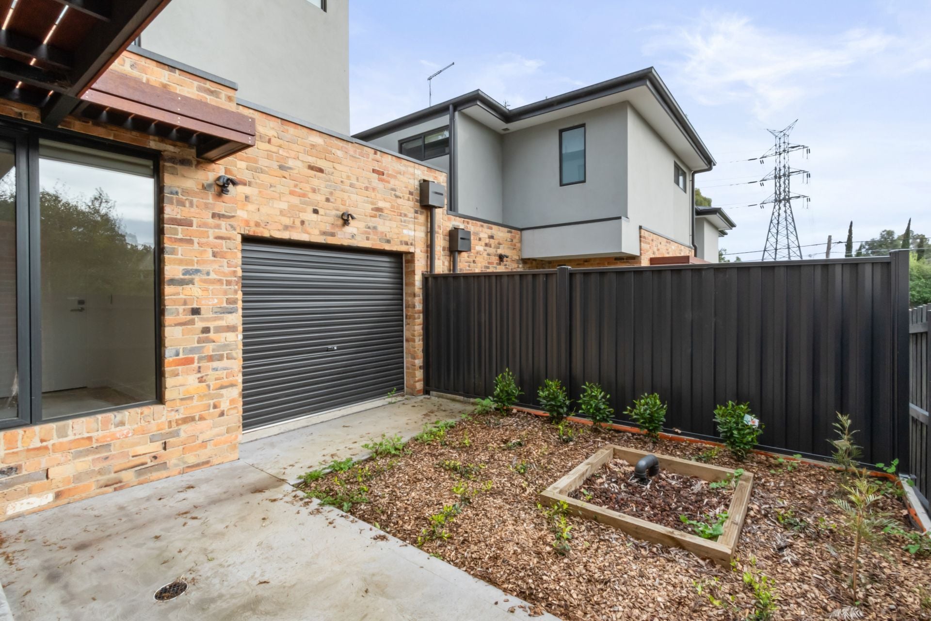 Brand New Townhouse !