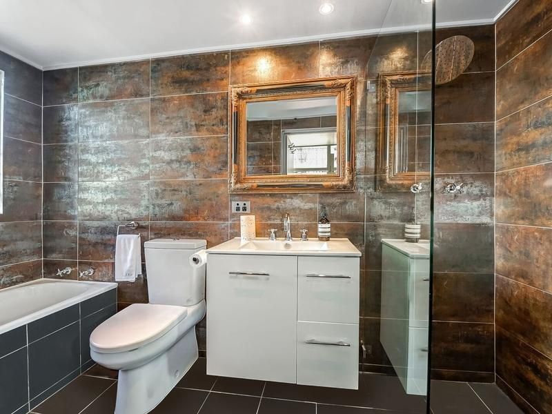 136 Unwins Bridge Road, ST PETERS, St Peters - Thumbnail 4