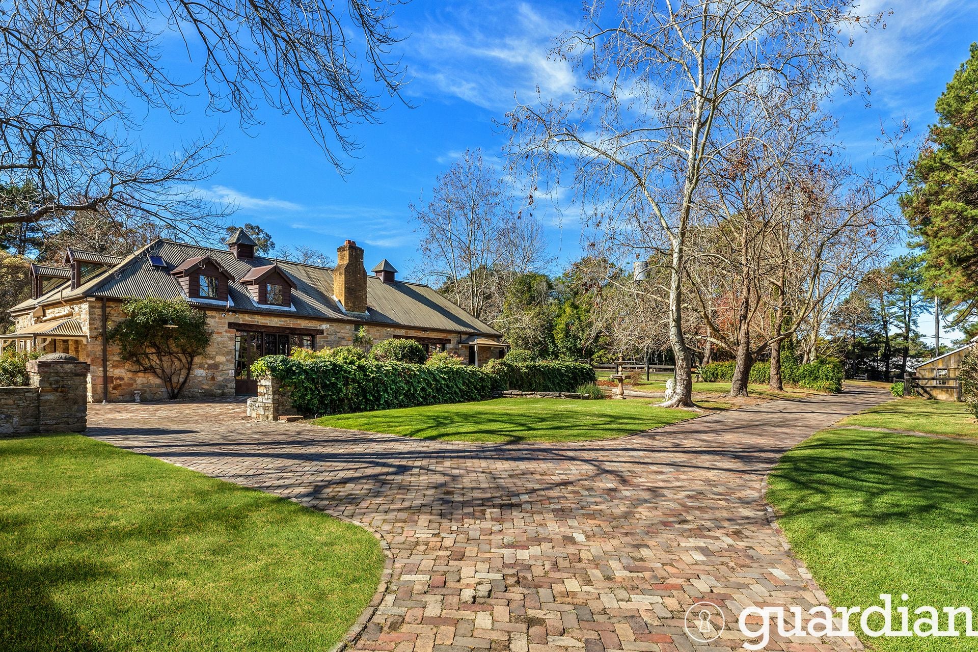 6 Hunt Avenue Dural NSW, Dural - Thumbnail 2