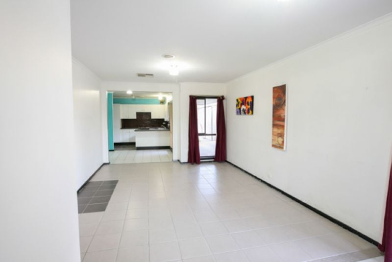 36 Waratah Way Wodonga VIC, Wodonga - Thumbnail 3