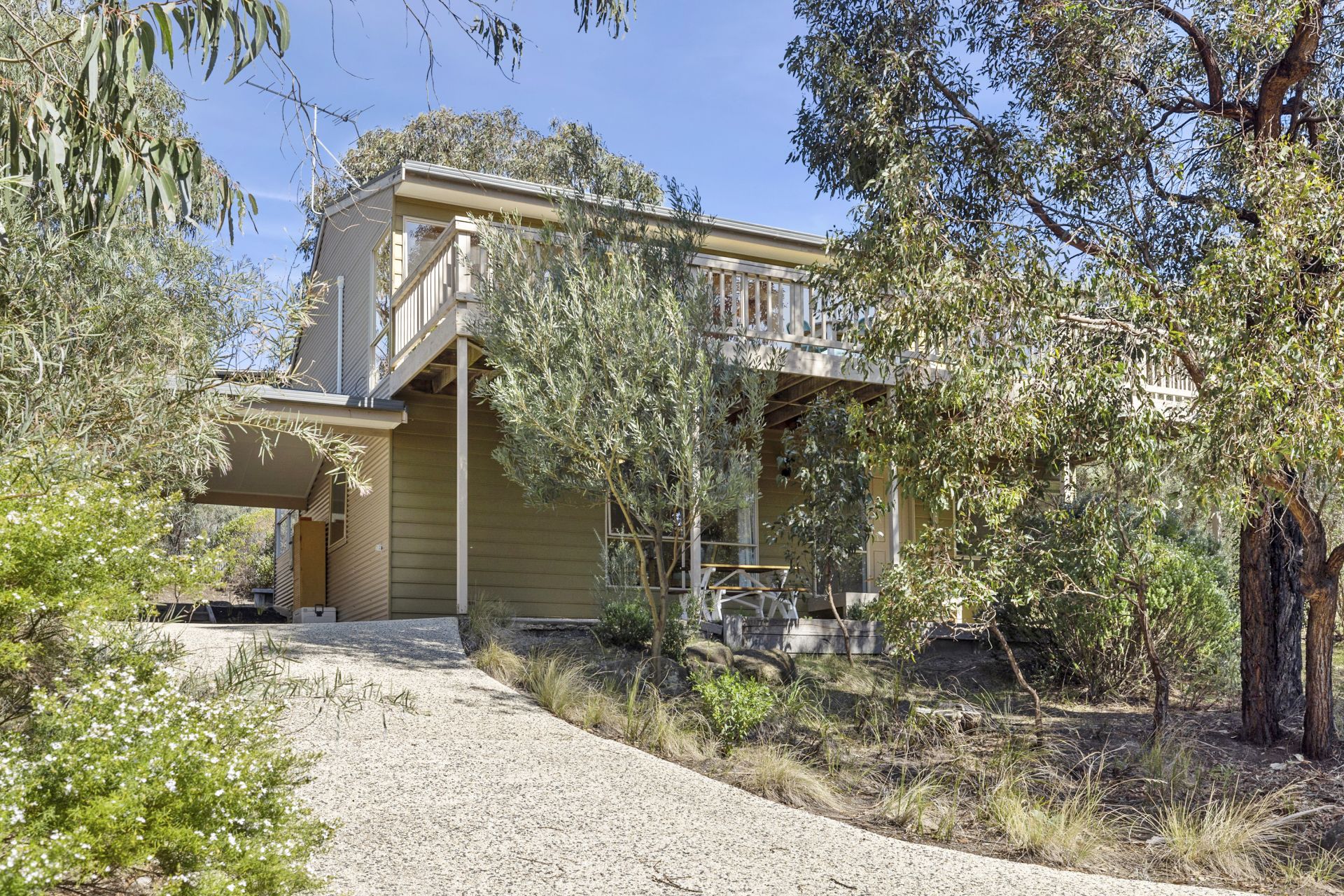 37 Forest Drive, Fairhaven - Thumbnail 2