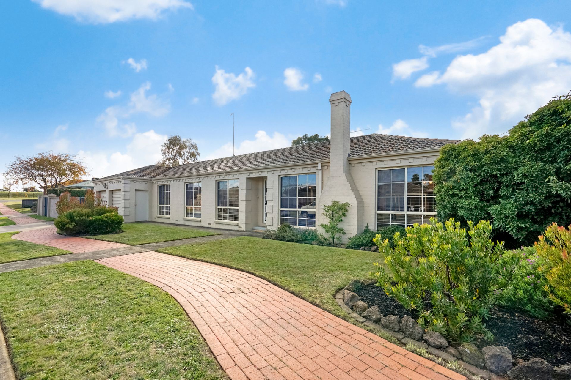18 Hume Crescent Alfredton VIC, Alfredton - Thumbnail 3
