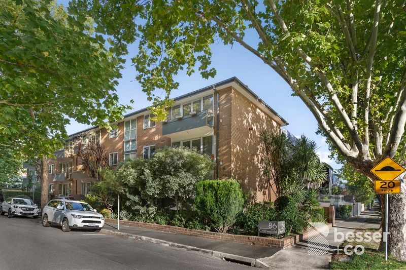 7/86 Cromwell Road, South Yarra - Thumbnail 2