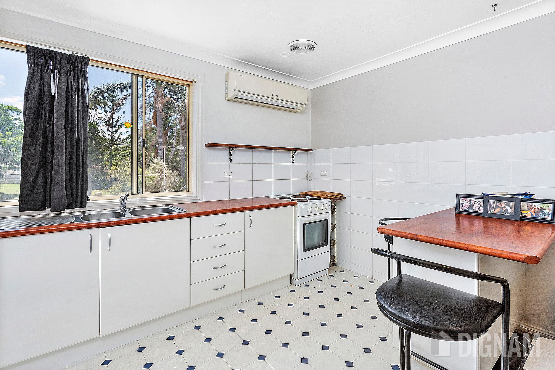 150 Scobie Crescent, Bellambi NSW