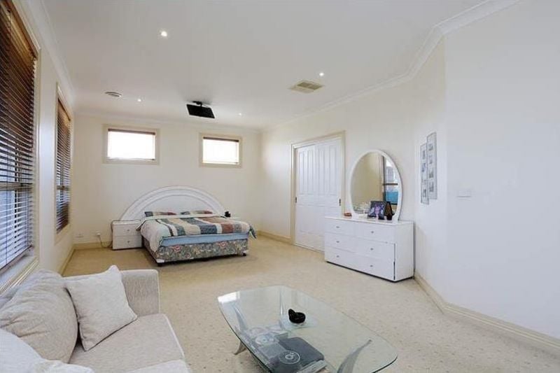18 King Circuit, Caroline Springs - Thumbnail 8
