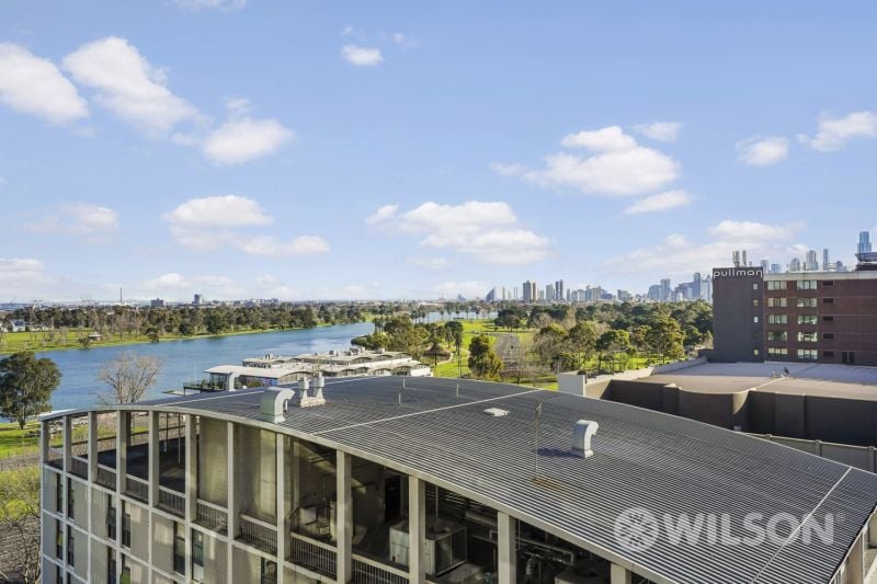 815/70 Queens Road MELBOURNE VIC, Melbourne - Thumbnail 2