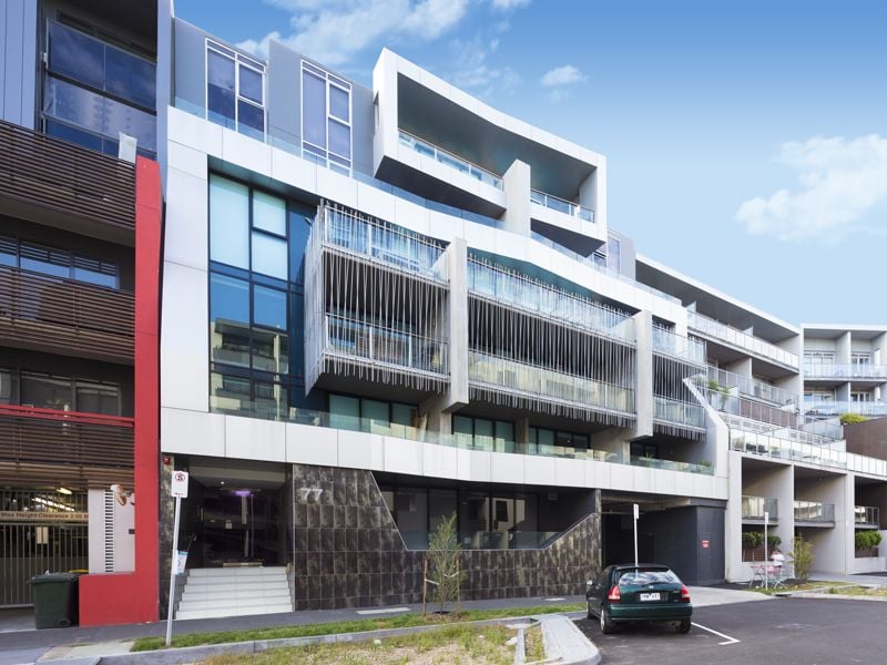301/77 Nott Street, Port Melbourne - Thumbnail 2