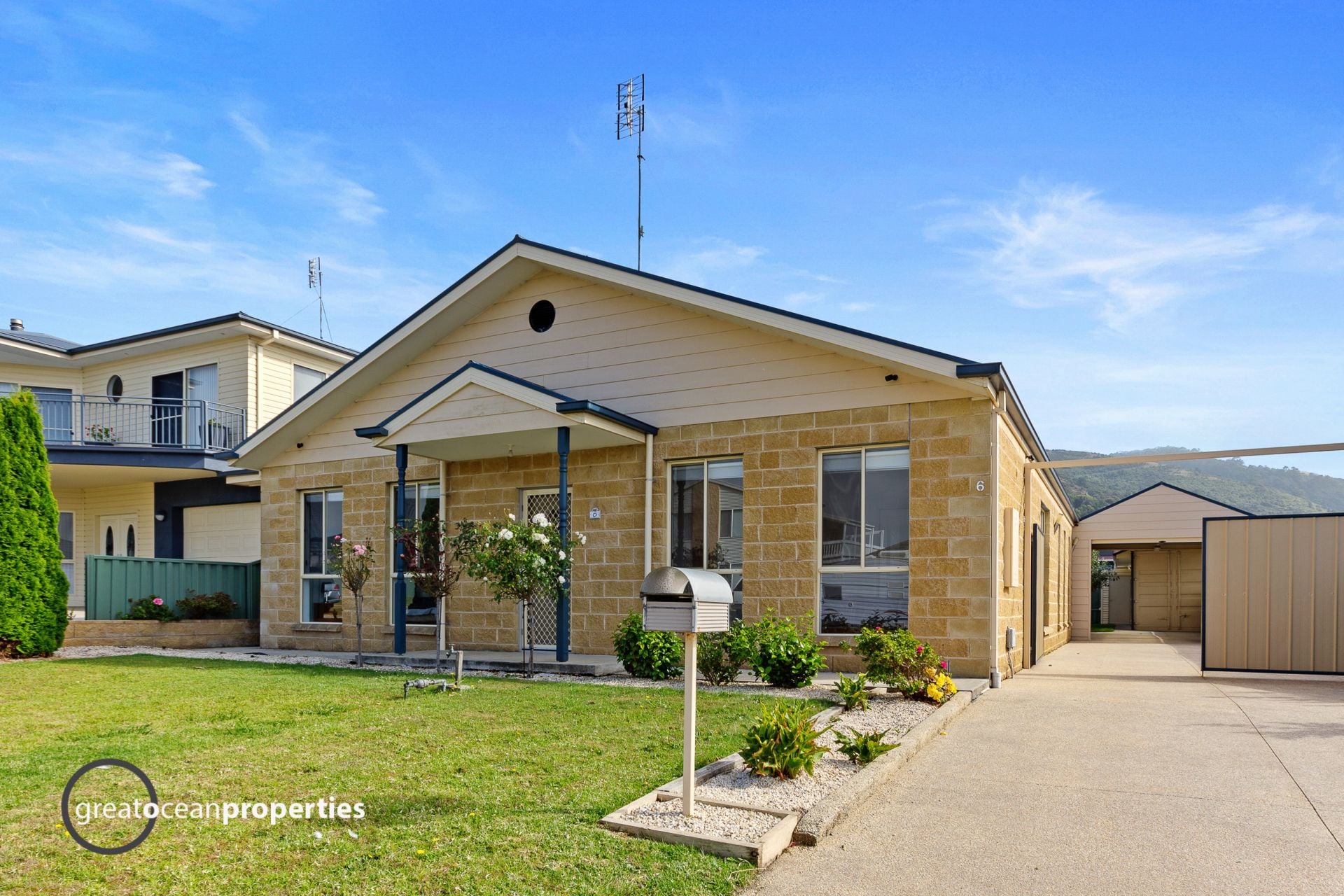 6 Park Avenue, Apollo Bay - Thumbnail 2