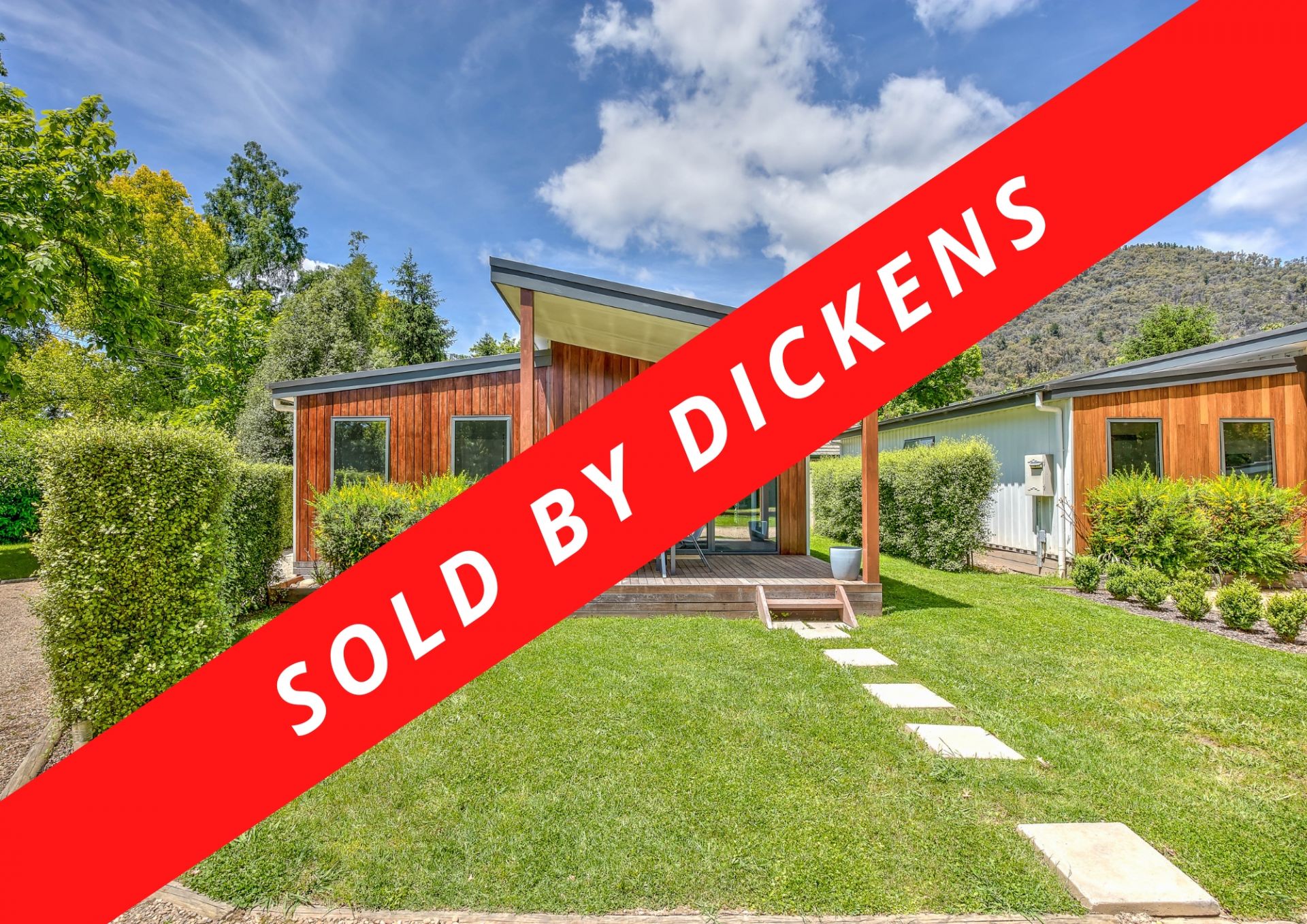 1/14 Gavan Street, Bright Dickens Real Estate