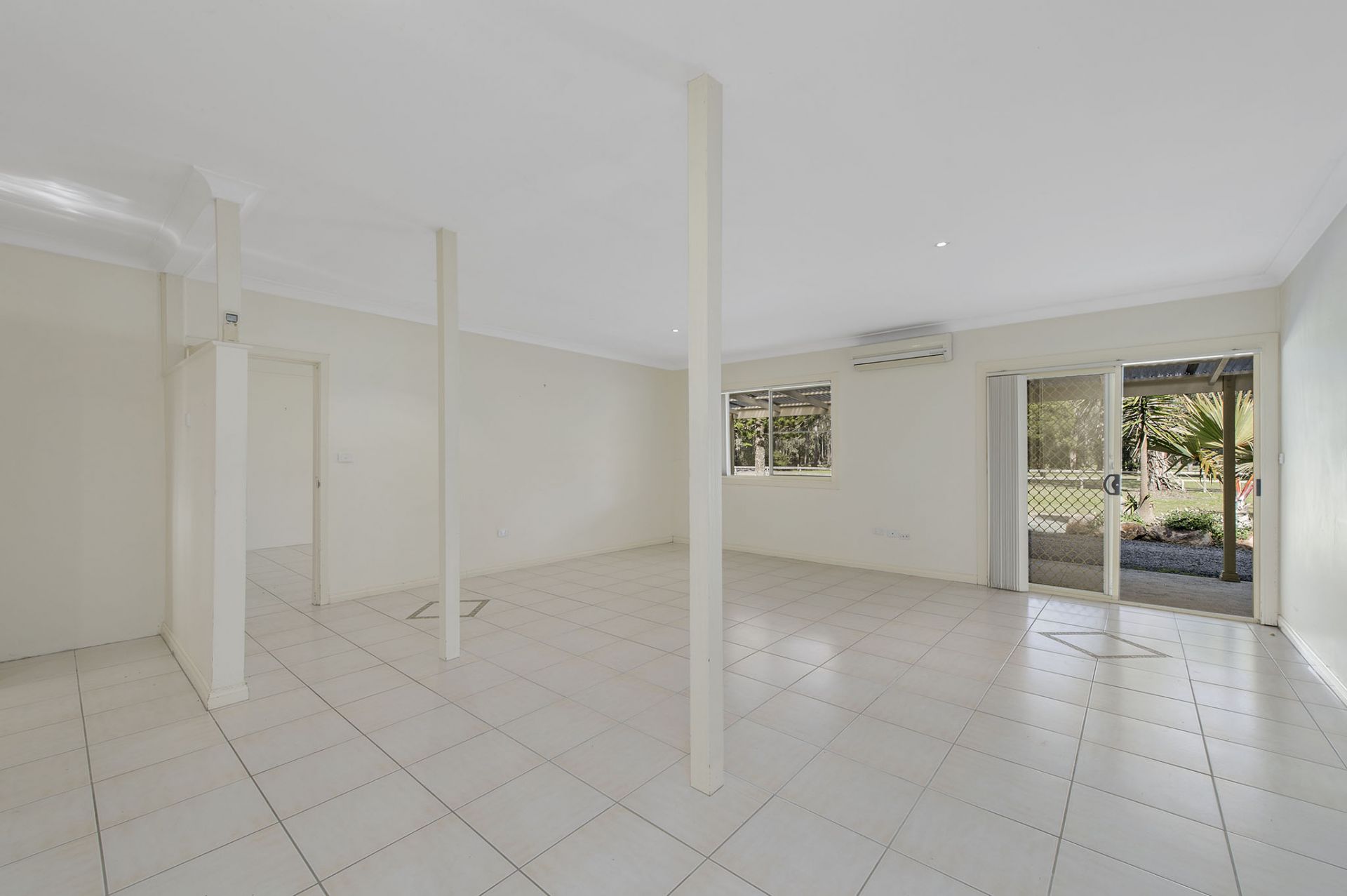 292 Lake Innes Drive, Lake Innes HEM Real Estate