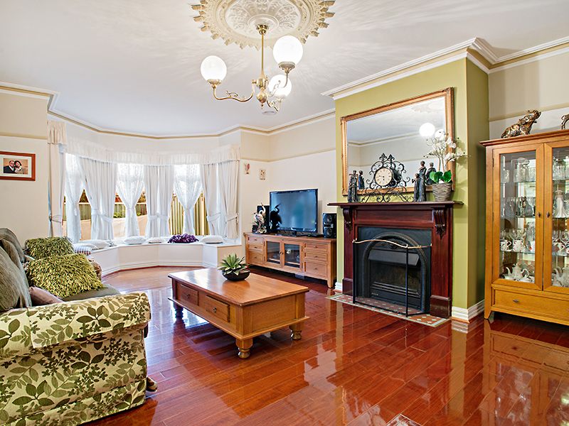 1 Alfred Langhorne Close, Seabrook - Thumbnail 4