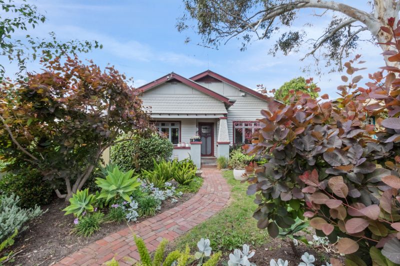 21 Latona Avenue, Preston