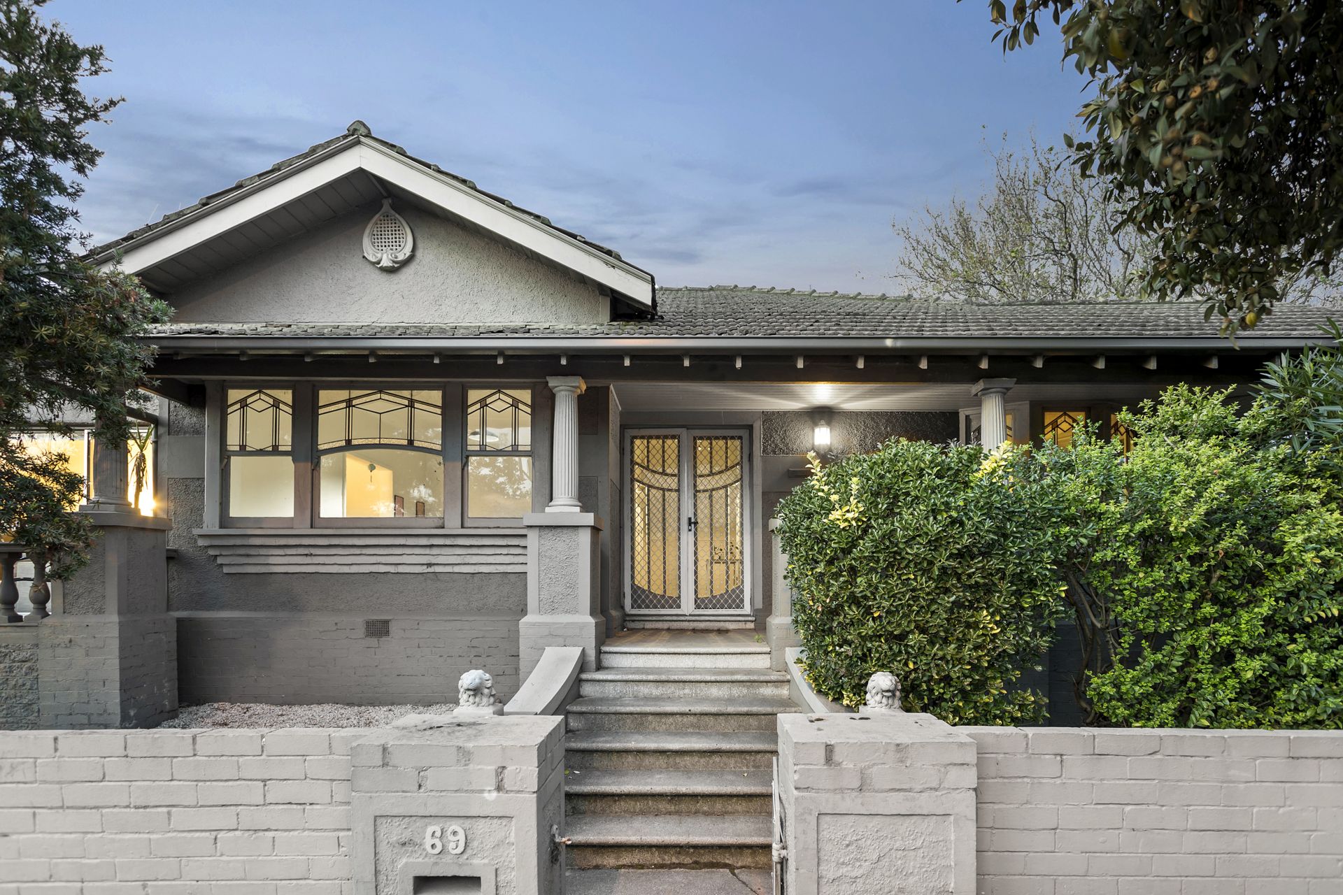 69 Ormond Esplanade, Elwood - Thumbnail 2