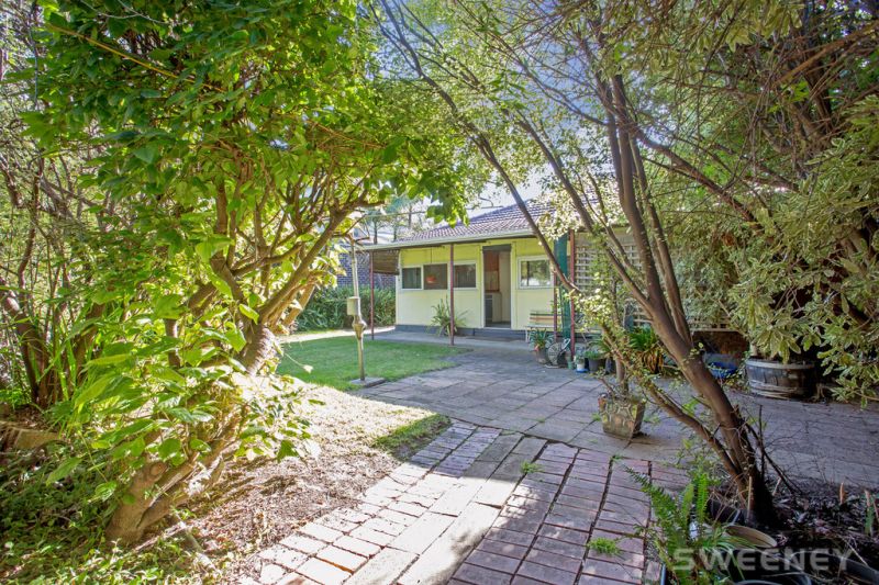 26 Stapley Crescent, Altona North - Thumbnail 8