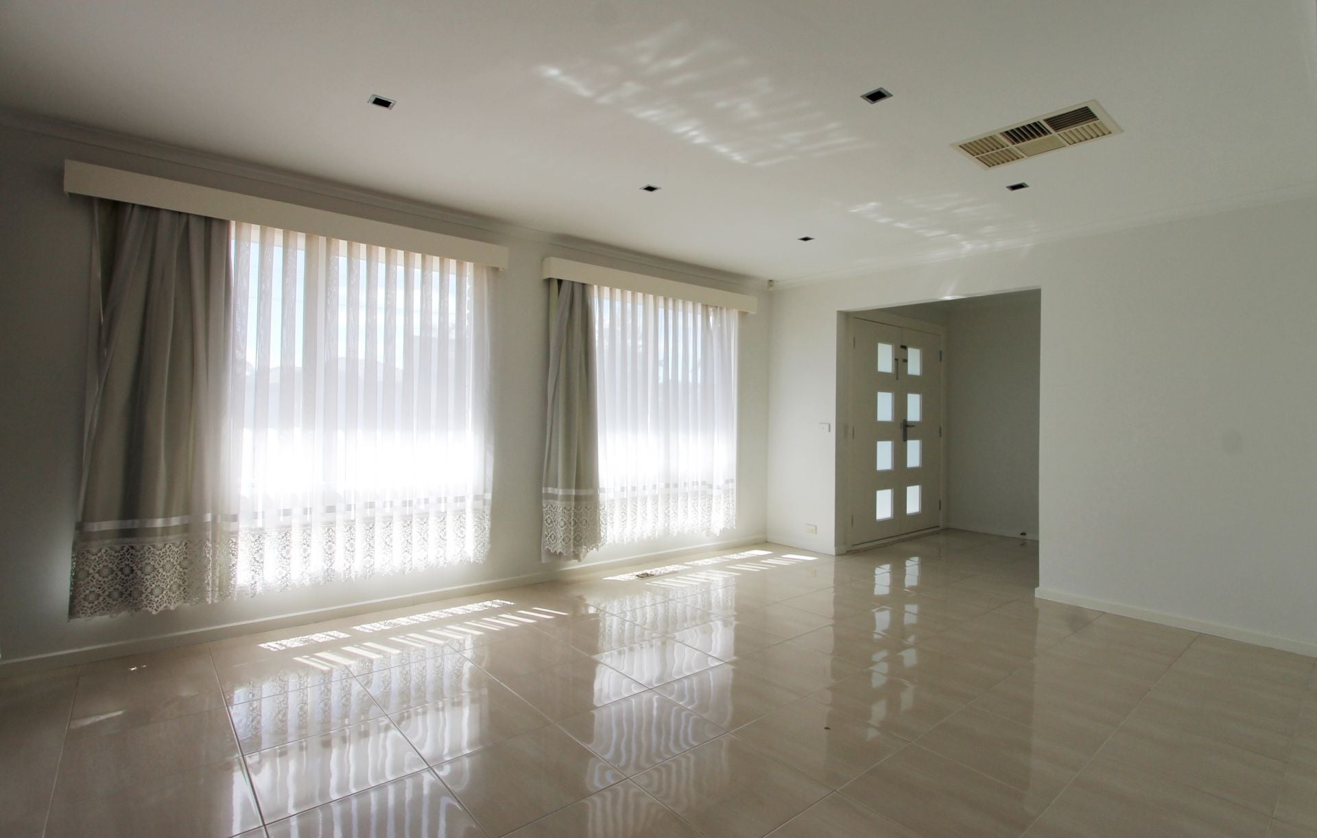 RENOVATED JEWEL !!!