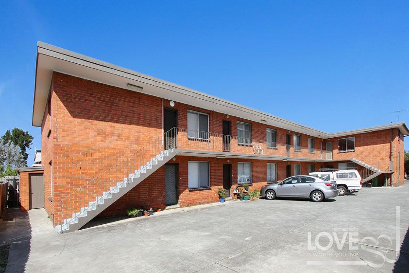Ground Floor Apartment in Prime Position!