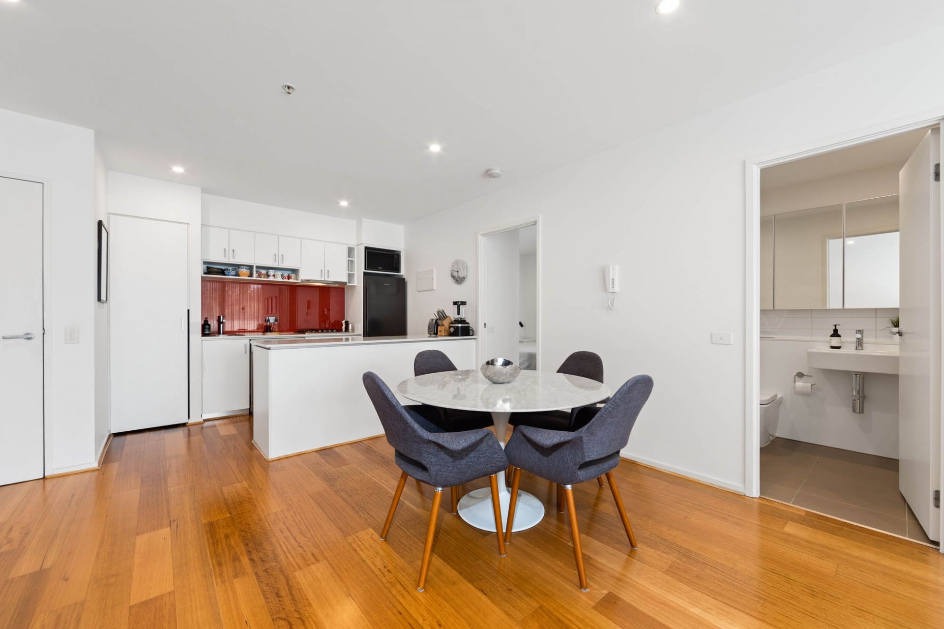 201/77 River Street, South Yarra - Thumbnail 3