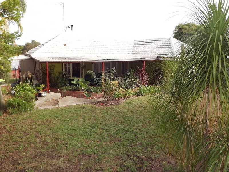 Real Estate For Sale 11 Padbury Road Bridgetown , WA