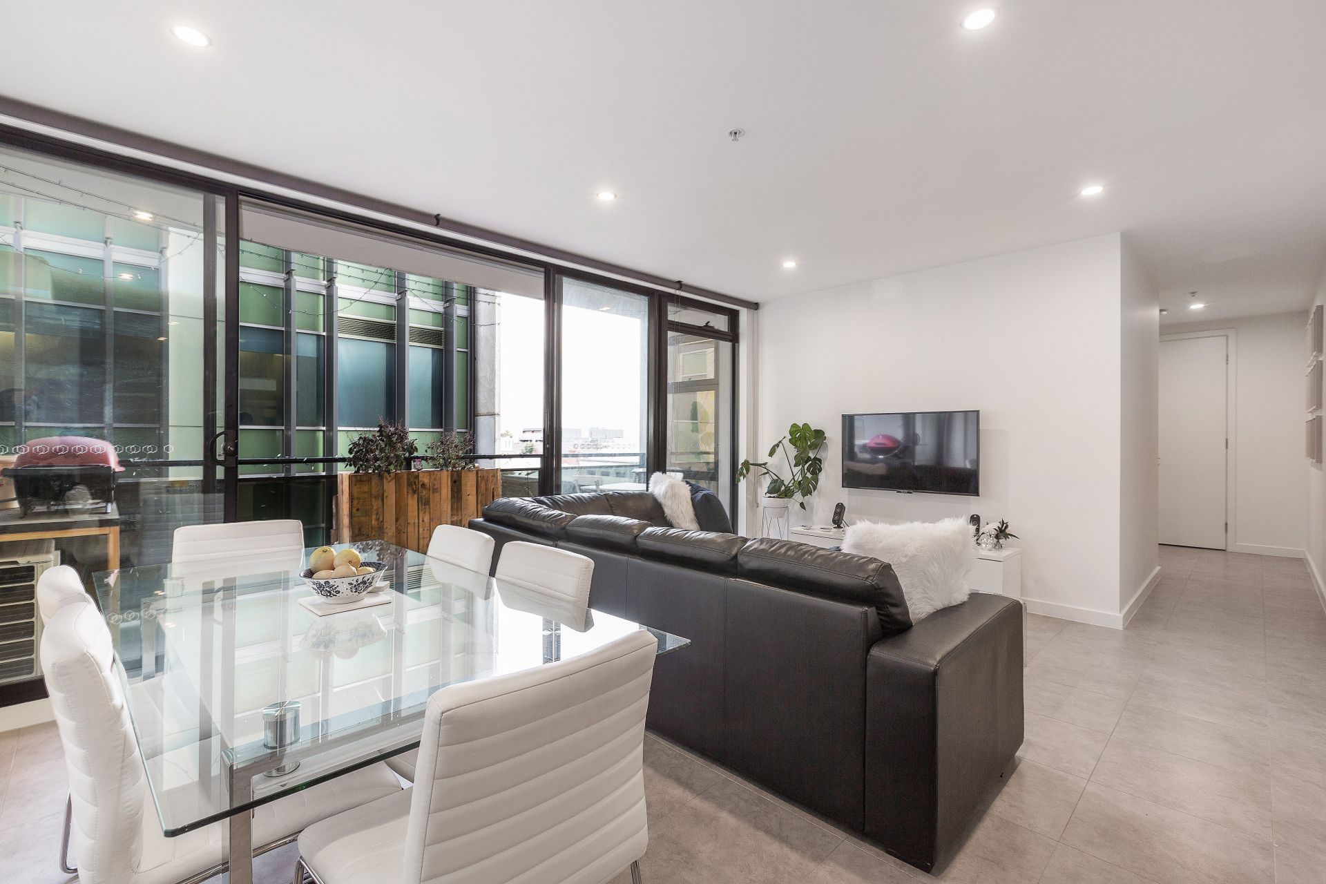 210/277 Barkly Street, Footscray - Thumbnail 6
