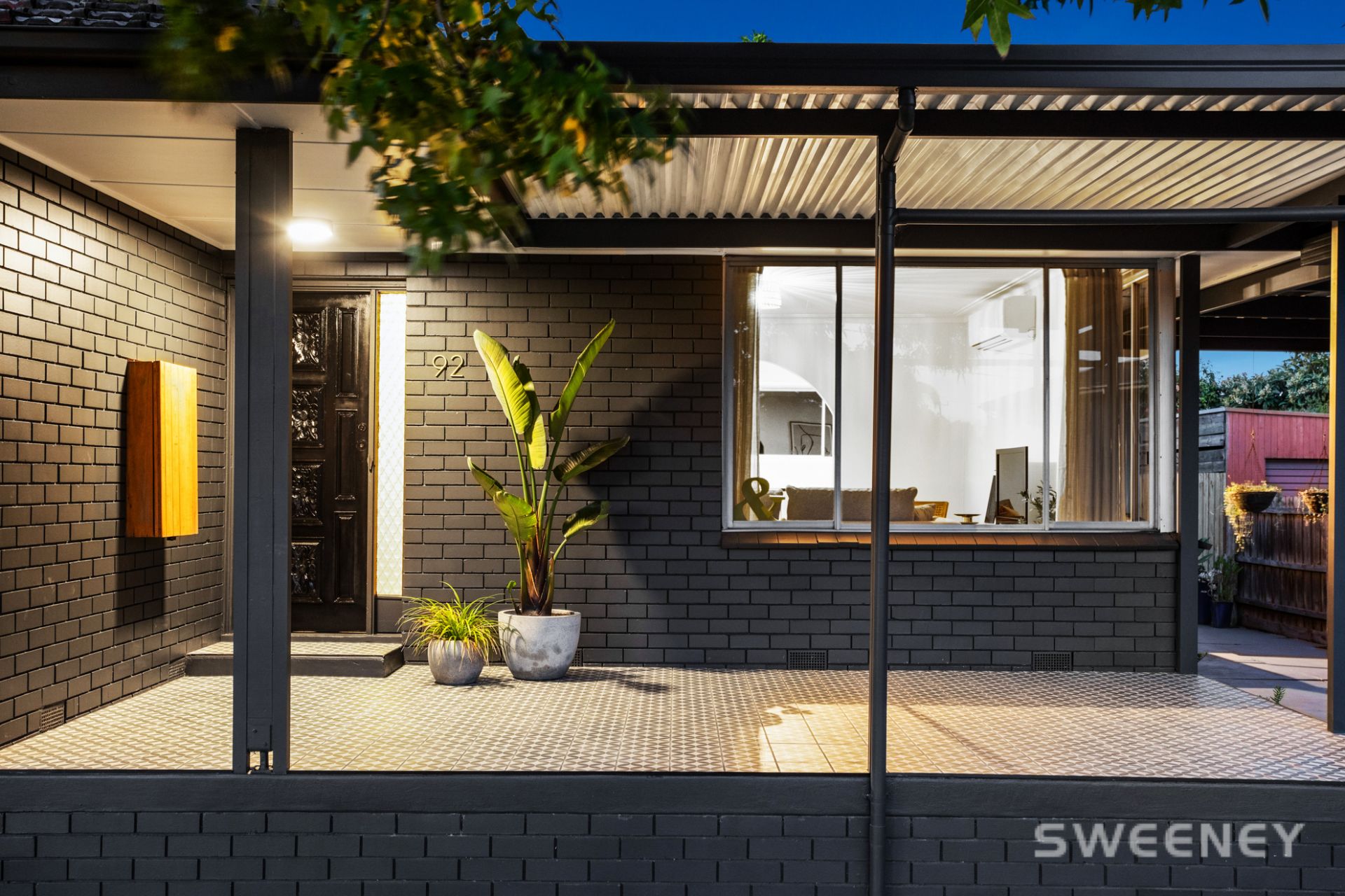92 McIntyre Drive, Altona - Thumbnail 3