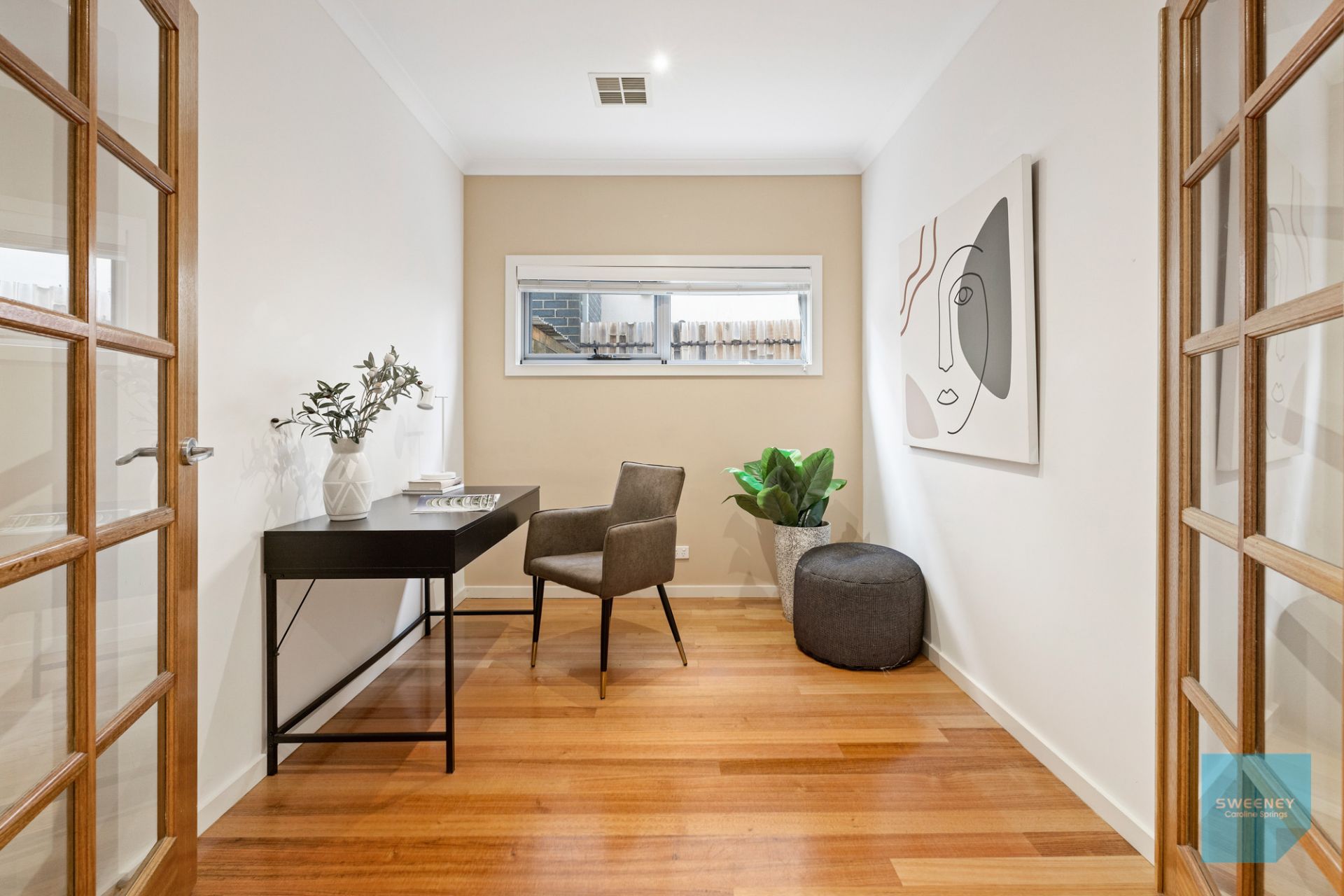 20 Brunton Avenue, Caroline Springs - Thumbnail 5