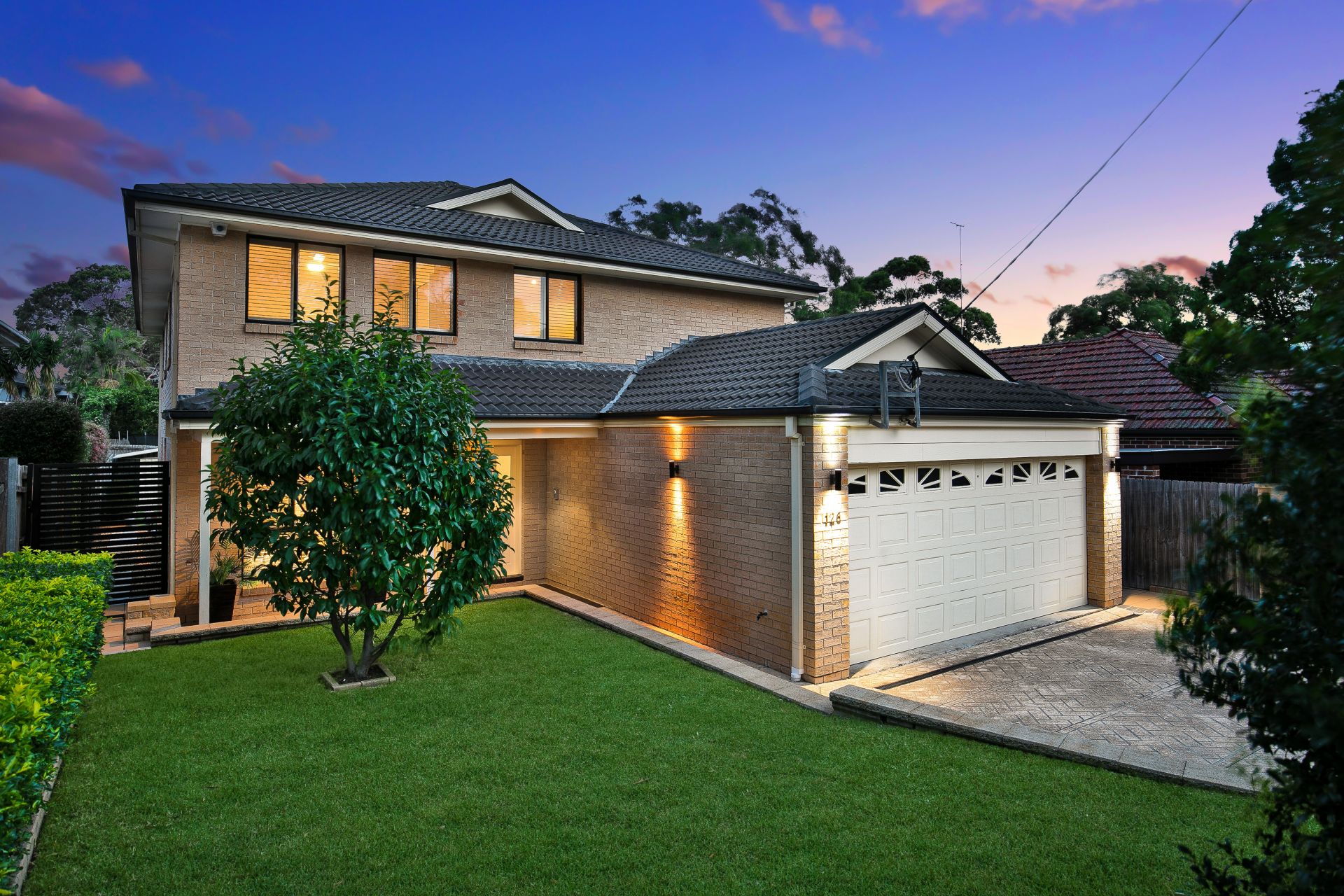 126 Gannons Road, Caringbah South, Burraneer - Thumbnail 2